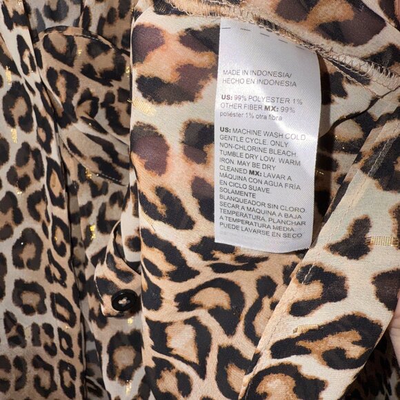 Chicos Leopard Print Button-Up Blouse Size 10 Polyester Long Sleeve Womens - Picture 6 of 6